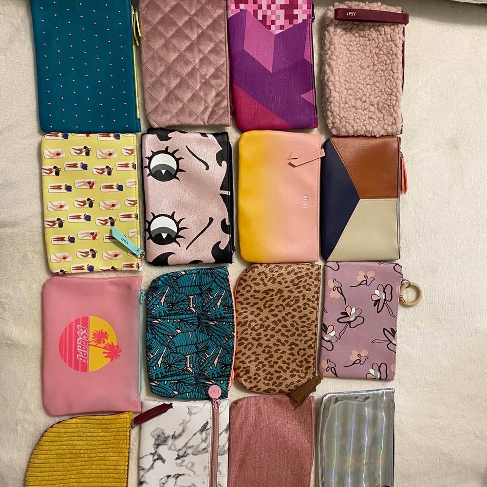 Itsy Makeup bags